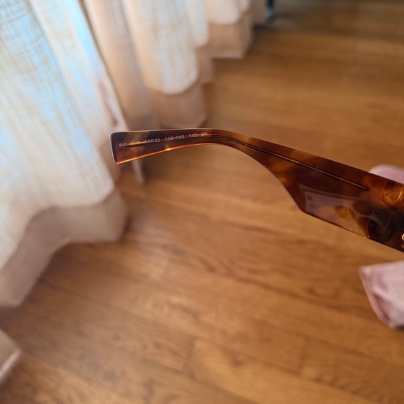 MIU MIU Rectangular sunglasses - Picture 5 of 7